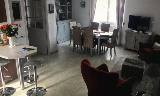 Port-en-Bessin-Huppain Villa | Maison du mareyeur