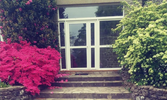 Lonlay-l'Abbaye Bed & Breakfast | Maison Du Tertre
