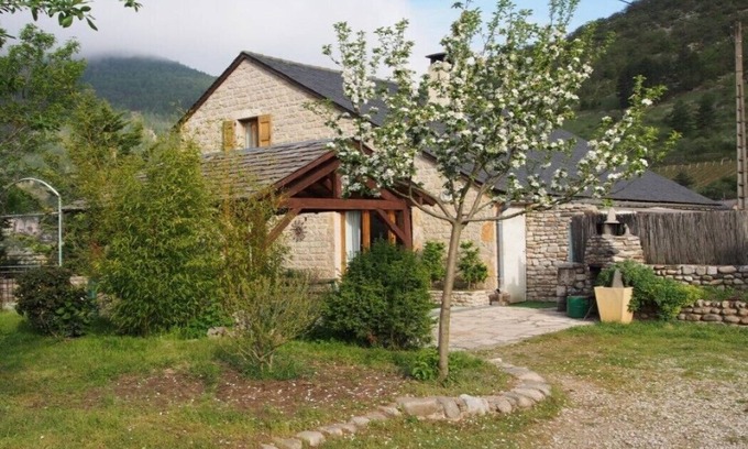 Gorges du Tarn Causses House | Maison Entière à Louer Pour 14 Personnes Dans les Gorges du Tarn