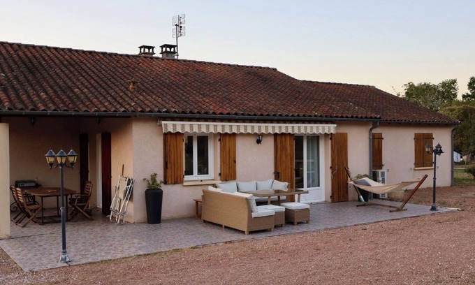 Saint-Pierre-de-Cole House | MAISON EN PERIGORD VERT, 6 places