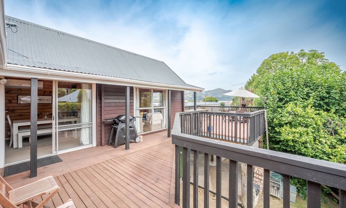 Akaroa House | Maison en Noyer - Akaroa Holiday Home