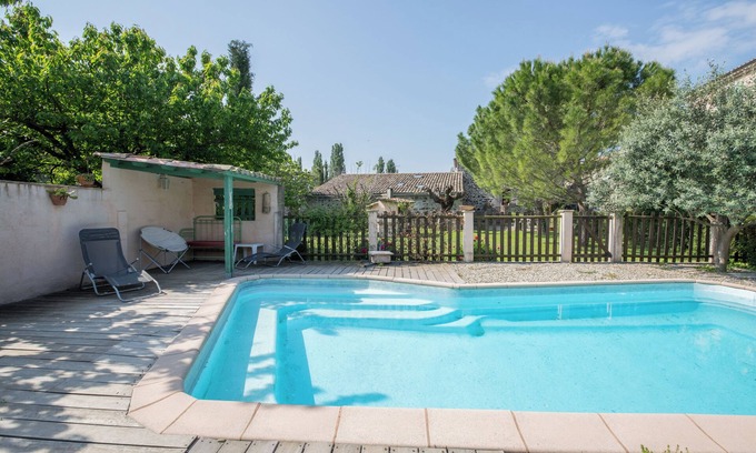 Lussas House | Maison en Pierre, Jardin : Clim et Piscine en été Jacuzzi et Chauffage en Hiver