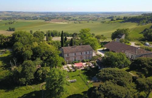 Serignac House | Maison familiale entourée de nature