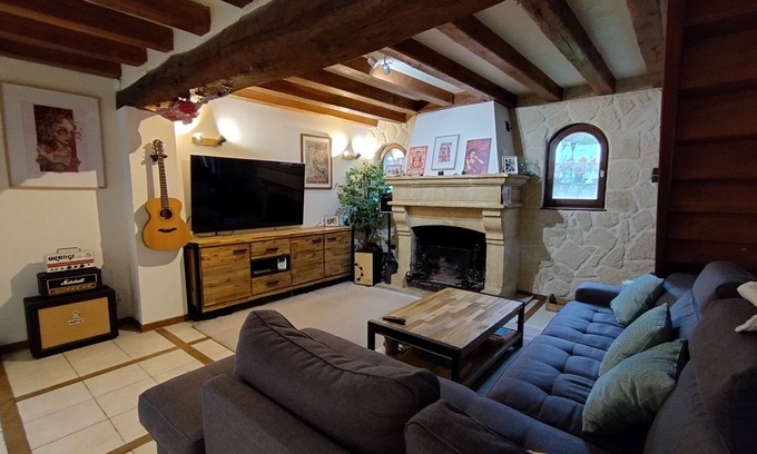 Nerville-la-Foret House | Maison Familiale au Calme Proche Paris