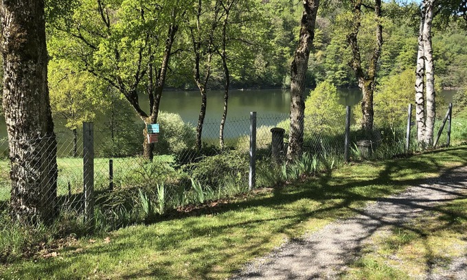 Le Vibal House | Maison Familiale au Bord du lac