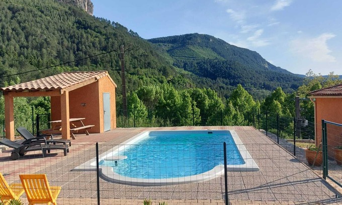 Saint-Pierre-de-la-Fage Villa | Maison* with private pool 20 minutes from Lac du Salagou