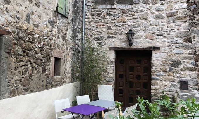 Villefranche-de-Conflent House | Maison Familiale en Pierre, Avec sa Terrasse, au Coeur des Remparts