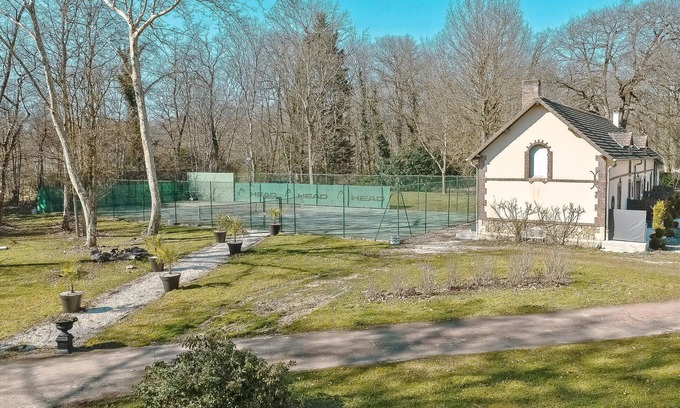 Gien House | Maison Hortensias avec piscine