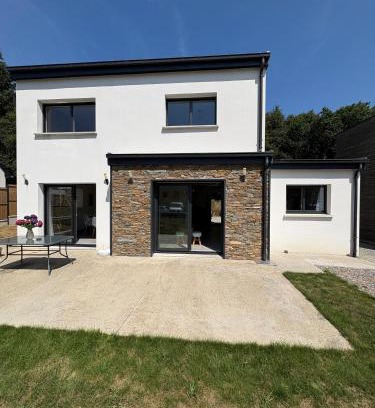 Pont-Scorff House | Maison neuve cosy à 20 min des plages #lorient #cosy