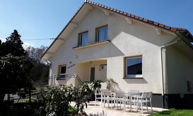 La Bourgonce House | Maison spacieuse avec terrasse, près de Saint-Dié, idéale pour randonnées et proche de l'Alsace - FR-1-589-464