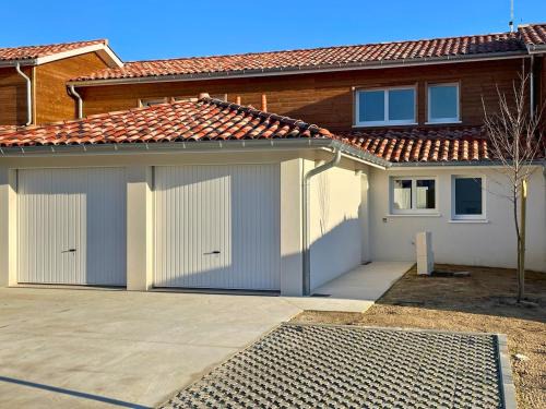 Dax Villa | Maison T4 jardin, garage, terrasse, bureau