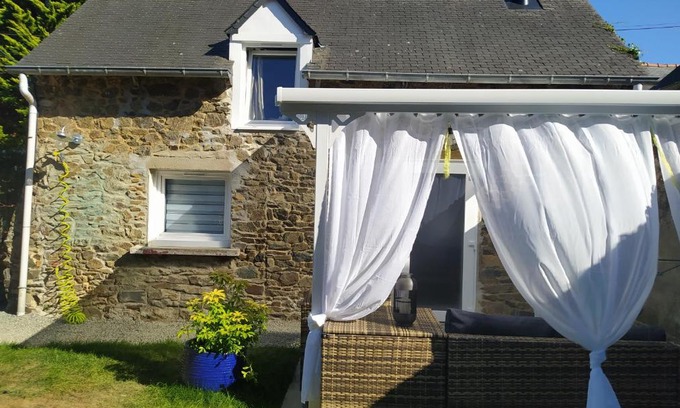 Etables-sur-Mer House | Maisonnette de bord de mer