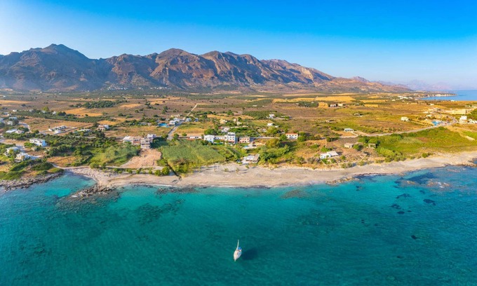 Frangokastellon House | Maistros House - Walk To Beach - AC WIFI