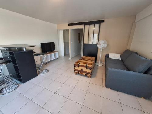 Koungou Apartment | Majikoro