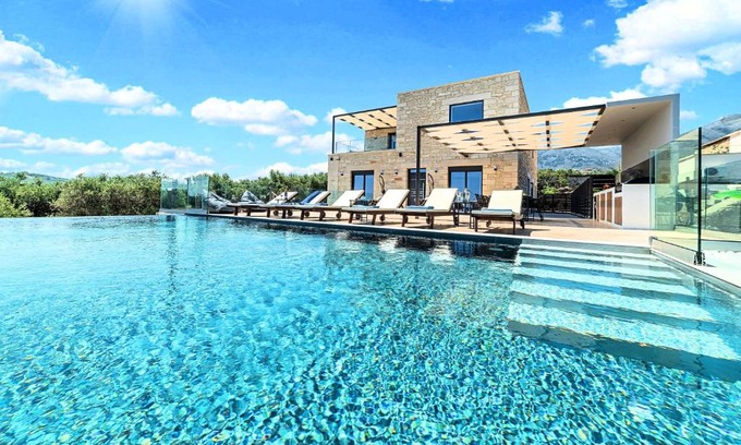 Filaki Villa | Major Villa