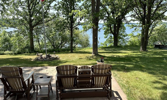Birchwood House | Make memories at this Big Chetac Lake Cottage
