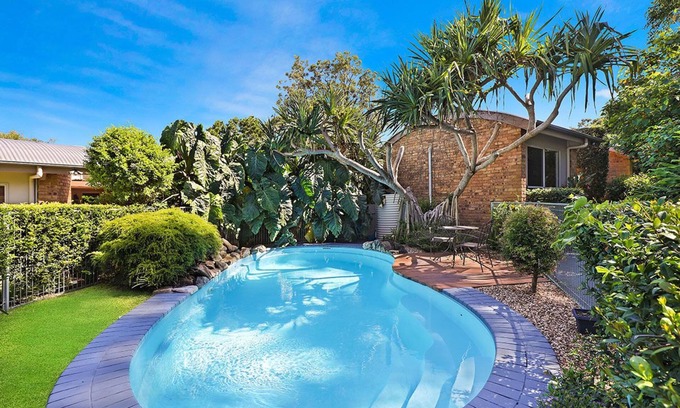 Maleny Hotel | Maleny Terrace Cottages