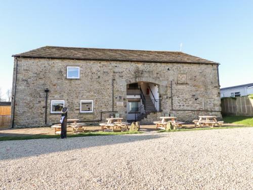 Fourstones Near Bentham House | Malham