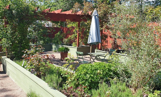 Varberg Bed & Breakfast | Malistorpets Rosor Bed & Kitchen