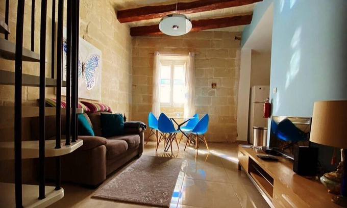 Cospicua Apartment | Malta suites 2 cozy loft