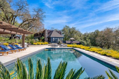 Santa Rosa House | Malvasia by AvantStay Luxe Wine Country Retreat