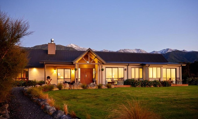 Hapuku Cabin | Manakau Lodge