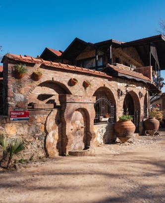 Edremit Hotel | Manastır Mandarin