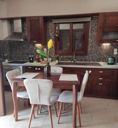 Omales Apartment | Mani spot in Yerolimin
