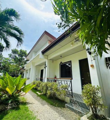 Looc Hotel | Mannah Garden Staycation Place