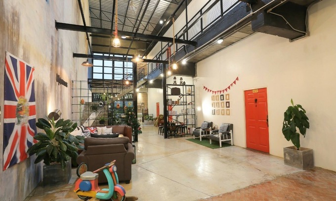 Mae Kon Hotel | Manonnee Hotel