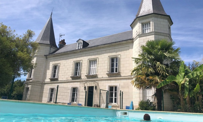 Saint-Avertin House | Manor house in town center, large quiet areas, for 14 to 18 people