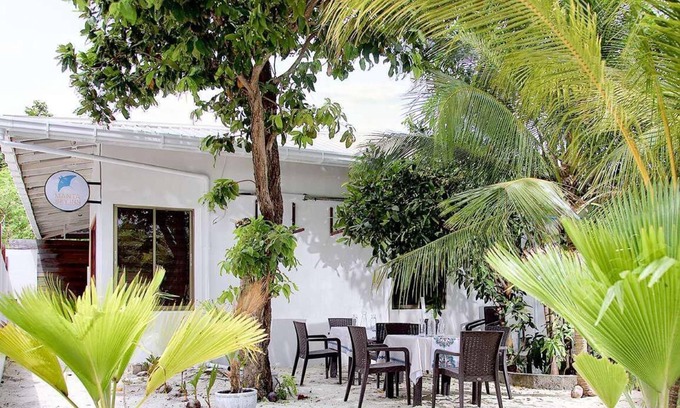 Dharavandhoo House | Manta Sky Inn