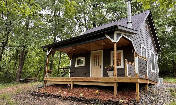 Makanda Cabin | Maple Ridge Cabin at Panther's Rest