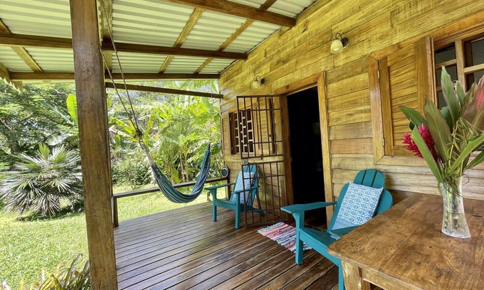 Chiguata House | Mar Beachfront cozy bungalow perfect for couples