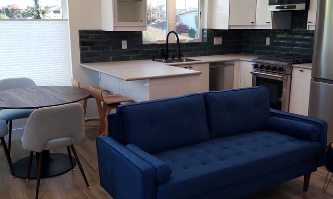 Mar Vista Apartment | Mar Vista Gem, new ADU luxurious furnished zen 1br/1bath with shared deck