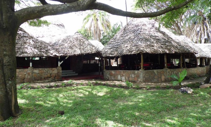 Ololaimutiek Cabin | Mara Ndovu Lodge
