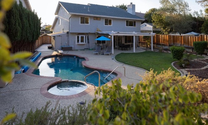 Noble House | @ Marbella Lane - 4BR Cozy home in SJ Pool