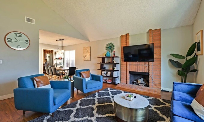Ardenwood House | @ Marbella Lane - 4BR Home Away From Home | Ldry