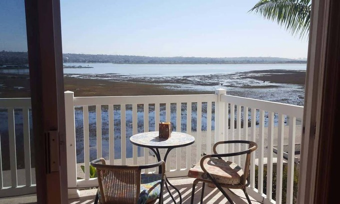 Crown Point Condo | @ Marbella Lane - Bayfront Bliss|Sunset Views+Pool
