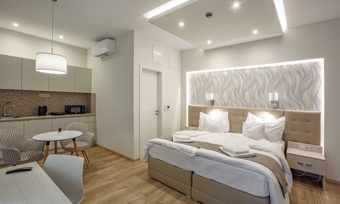 Corvin negyed Apartment | Marbles Residence