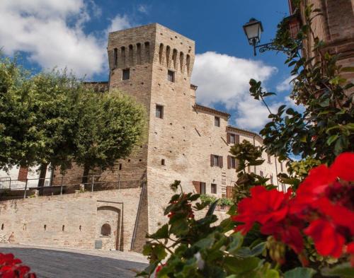 Magliano di Tenna House | MarcheAmore - Torre da Bora, Luxury Medieval Tower