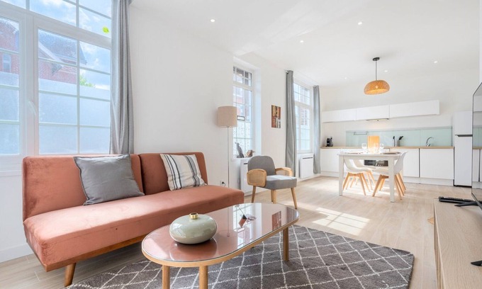 Marcq-en-Baroeul Apartment | Marcq en Baroeul two-bedroom bright and equipped
