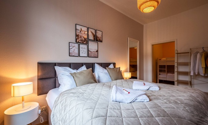 Gera Apartment | Maremar Apartments Familienidyll Boxspringbett Küche Waschen Parkplatz