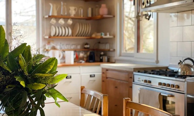 Braidwood House | Marguerite House by Free Trade Co