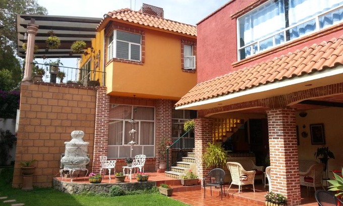 Del Carmen House | Maria Del Alma House