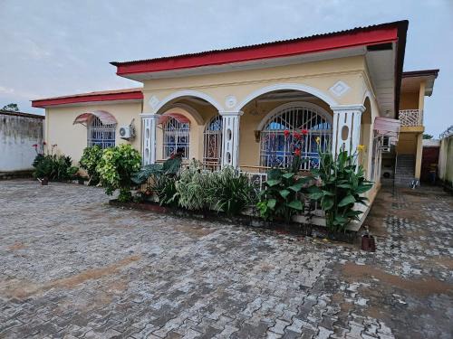 Ouaka Province Apartment | Maria veronica