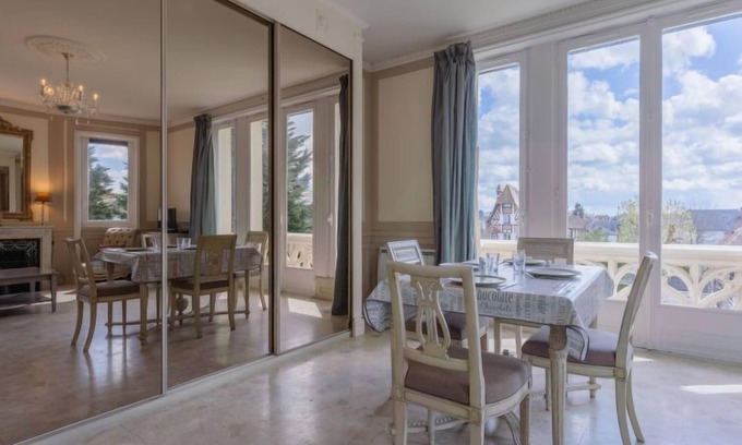 Cabourg Apartment | Marie Antoinette by Interhome