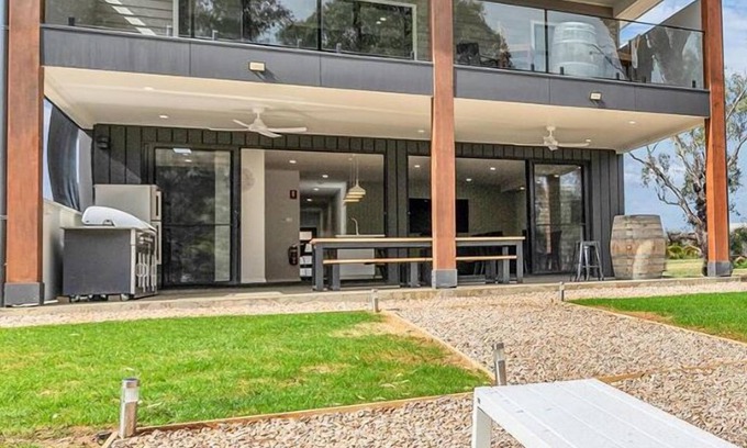 Moama House | Marina Palms: Your Luxury Escape