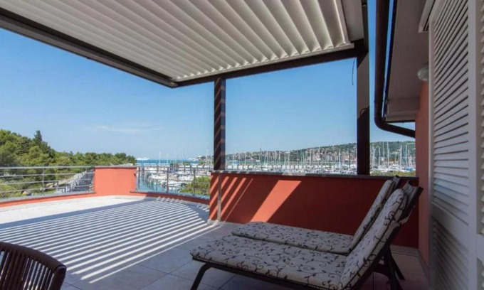 Seca Apartment | Marina Residence Seaview Penthouse BURIN 120