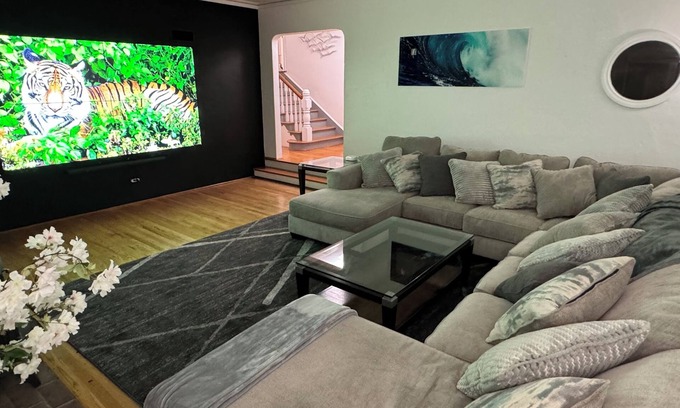 Watsonville House | Marine Oasis Elite Entertainment Quality comfort sleeps 12
